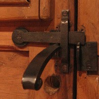 http://fluxcraft.com/forged-shaker-style-latch/ thumbnail image